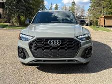 2021 Audi Q5 Technik - Clean and Fully Loaded - Private Sale! - Photo 2
