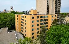 333 Wellington Crescent - Renovated 2 Bedroom - Photo 8