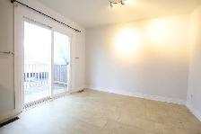Wonderful 3 Bdm/1.5 Bth Townhome, Woodroffe/Medhurst, Sept/Oct - Photo 14