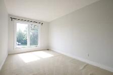 Wonderful 3 Bdm/1.5 Bth Townhome, Woodroffe/Medhurst, Sept/Oct - Photo 20