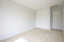 Wonderful 3 Bdm/1.5 Bth Townhome, Woodroffe/Medhurst, Sept/Oct - Photo 21