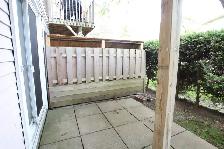 Wonderful 3 Bdm/1.5 Bth Townhome, Woodroffe/Medhurst, Sept/Oct - Photo 26