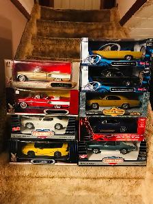 1:18 SCALE DIECAST RACE CARS - Photo 6