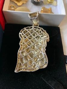 Mixed Lot of Pendants and Pins - Photo 5