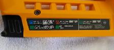 DeWalt MULTI-TACKER - Photo 2