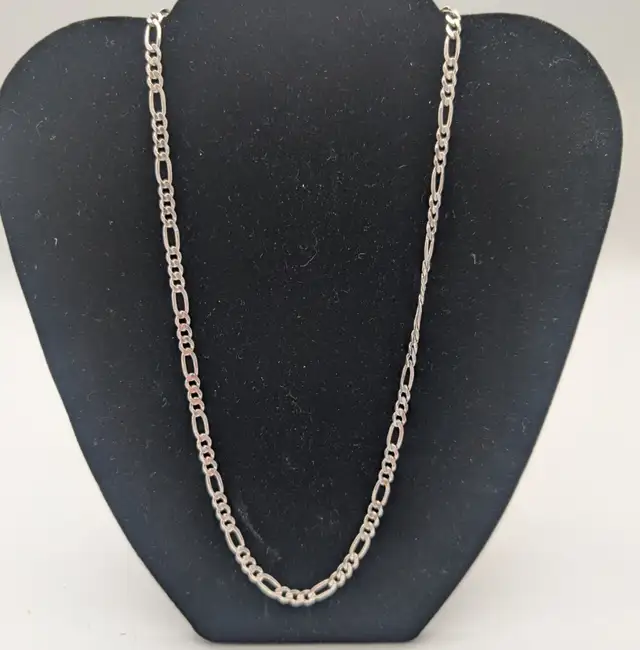 (B6250) Chain .925 Silver 15.3 Grams 20'
