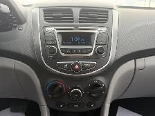 2016 Hyundai Accent - Photo 17