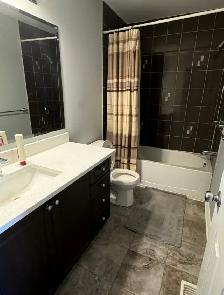 Room for rent (Barrhaven Nepean Woods transit station) - Photo 3