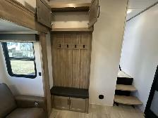 2025 Arcadia 242SLMD COUPLES UNIT, LUXURIOUS, CLEARANCE SALE - Photo 26
