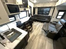 2025 Keystone Arcadia 25SRD, COUPLES UNIT, TANDEM TOWABLE. - Photo 5