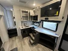 2025 Keystone Arcadia 25SRD, COUPLES UNIT, TANDEM TOWABLE. - Photo 27