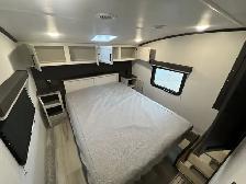 2025 Keystone Arcadia 25SRD, COUPLES UNIT, TANDEM TOWABLE. - Photo 32