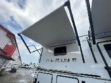 25 Avalanche 346FL FRONT LIVING SEASONAL BLOWOUT CLEARANCE SALE - Photo 8