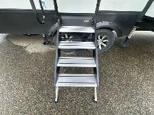 25 Avalanche 346FL FRONT LIVING SEASONAL BLOWOUT CLEARANCE SALE - Photo 9