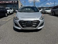 2016 Hyundai Elantra GT GL - Photo 2
