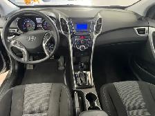 2016 Hyundai Elantra GT GL - Photo 11