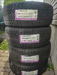 255-50R20x4 pneus hiver Nexen WinGuard neufs. Erreur de commande