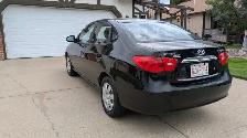 2010 Hyundai Elentra with EXTREMELY LOW MILEAGE - Photo 3