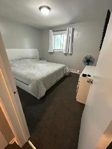 2 BEDROOM APARTMENT - LARGE, CLEAN & BRIGHT – ON Oct /Nov1 /2026 - Photo 3