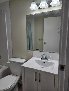 Beautiful 2 Bedroom  — Main Floor with Private Entrance - Photo 6