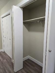 Beautiful 2 Bedroom  — Main Floor with Private Entrance - Photo 9