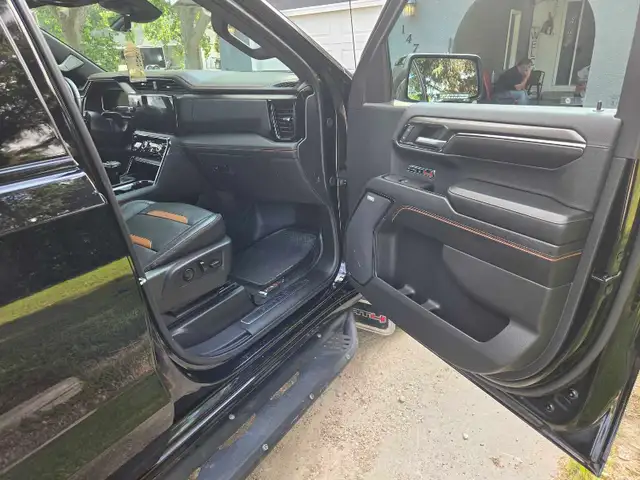 2024 Sierra AT4