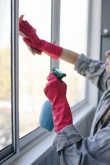 $20/hr House Cleaners Needed