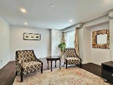 Recently Renovated/3 Bedroom Unit/Duplex/Nepean Area - Photo 8