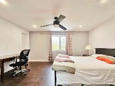 Recently Renovated/3 Bedroom Unit/Duplex/Nepean Area - Photo 11