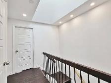 Recently Renovated/3 Bedroom Unit/Duplex/Nepean Area - Photo 19