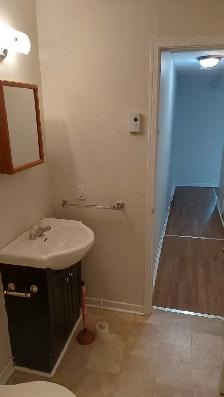 Unit 2 - 91-95 Pennywell Road: Spacious One Bedroom Apartment - Photo 6