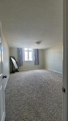 Room for Rent Near UoG - Photo 4