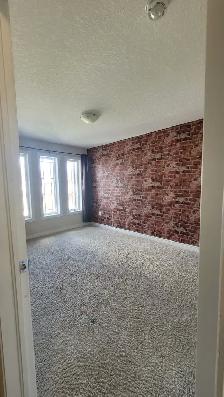 Room for Rent Near UoG - Photo 5