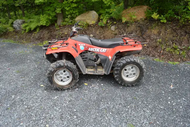 VTT ARCTIC CAT 250 CC 4X4