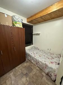 BEDROOM ALL INCLUSIVE WITH PARKING - Photo 2