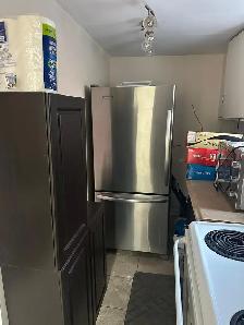 Furnished Walkout Basement $1,500 All-Inclusive in Etobicoke - Photo 16