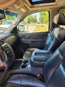 2011 GMC Yukon 4x4 - Photo 4