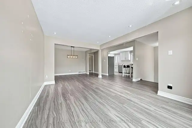 3 Bedroom House For Lease Near McLoughlin Rd (N) & Queen St (W)