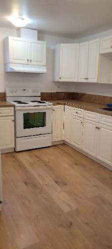 HURRY! Utilities Included & 5 Minutes to Mill Creek Ravine - Photo 6