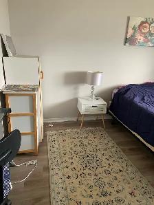 Room for Rent in Scarborough-Bright, Cozy, and Convenient - Photo 5
