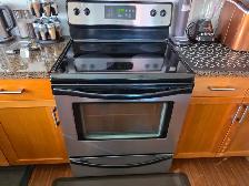 Frigidaire Oven - Photo 4