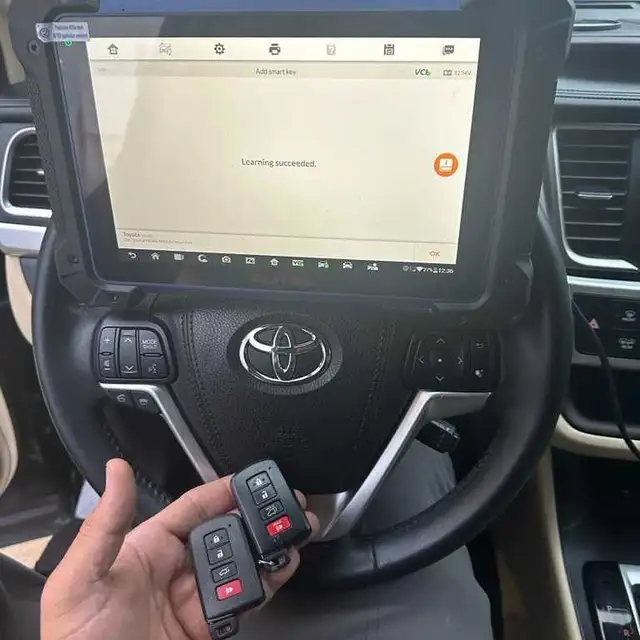 Toyota/Lexus Car Keys   Programming and Many Othere too!
