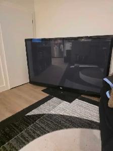 60' Flat  Screen Tv
