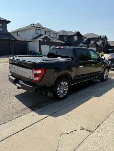 2022 Ford F-150 Limited PowerBoost Hybrid 4x4 – Only 57,000km - Photo 5