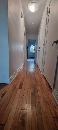 Ahuntsic-Cartierville location 5 1/2, 3 chambres avec electros - Photo 7