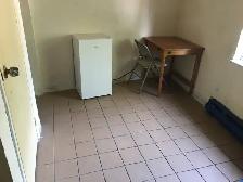 $488 Room with Own Address & Mailbox Facing Metro Place St Henri - Photo 5