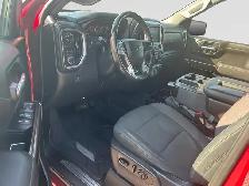 2019 Chevrolet Silverado 1500 Crew Cab RST - Photo 13