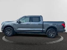 2023 Ford F-150 Lightning LARIAT SuperCrew - Photo 2