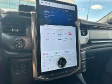2023 Ford F-150 Lightning LARIAT SuperCrew - Photo 24