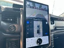 2023 Ford F-150 Lightning LARIAT SuperCrew - Photo 26